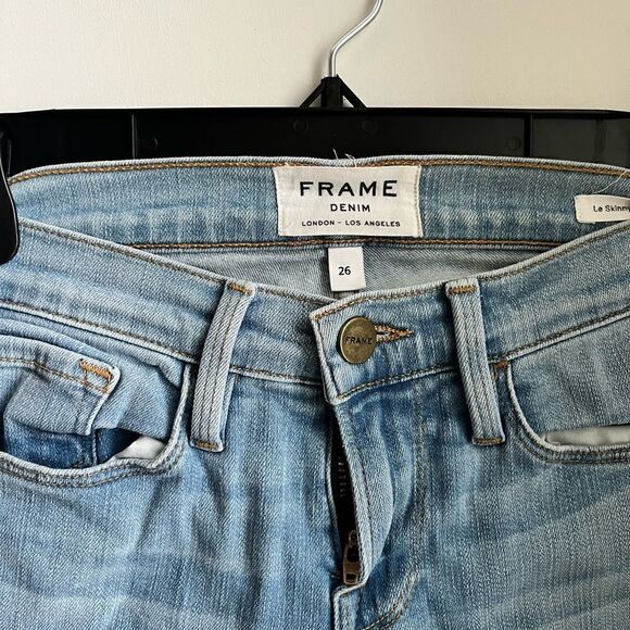 Frame Denim Woman’s Skinny Jean Size 26 XXS US - Picture 3 of 3